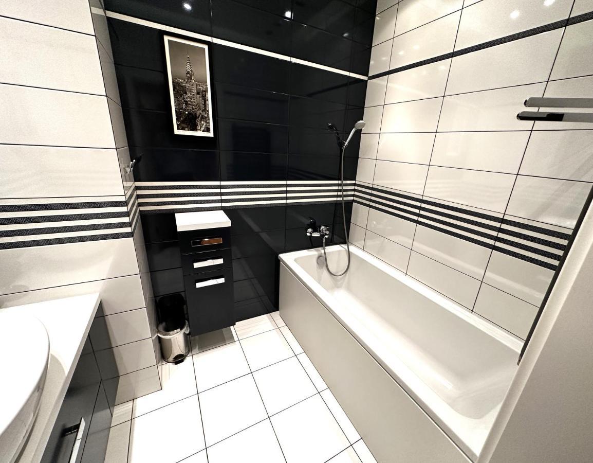 Apartament Wlodarzewska 华沙 外观 照片